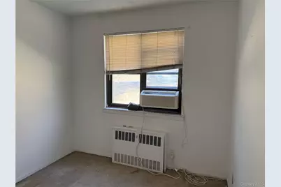 25 Lawrence Drive #A, White Plains, NY 10603 - Photo 8