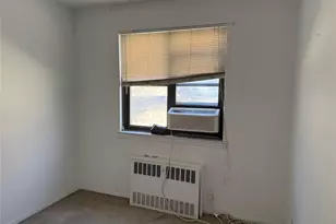 25 Lawrence Dr, White Plains, NY 10603 - Photo 8