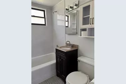 25 Lawrence Drive #A, White Plains, NY 10603 - Photo 6