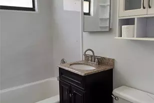 25 Lawrence Dr, White Plains, NY 10603 - Photo 6