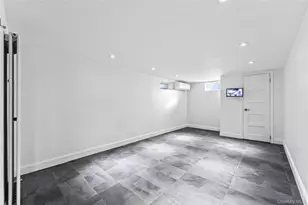 163-37 20th Ave, Whitestone, NY 11357 - Photo 20