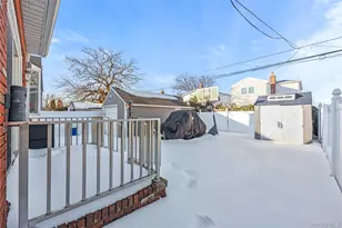 163-37 20th Ave, Whitestone, NY 11357 - Photo 30