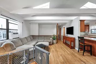 427 Helene Ave, Shirley, NY 11967 - Photo 12