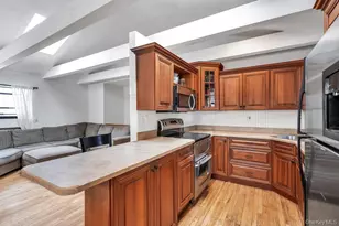 427 Helene Ave, Shirley, NY 11967 - Photo 16