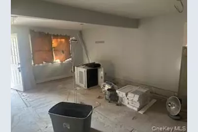 926 Hawkins Avenue, Lake Grove, NY 11755 - Photo 2