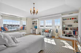 336 Mariposa Dr, Oyster Bay, NY 11771 - Photo 26