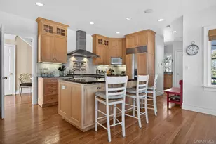 336 Mariposa Dr, Oyster Bay, NY 11771 - Photo 16