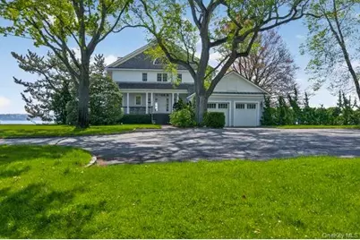 336 Centre Island Road, Oyster Bay, NY 11771 - Photo 2