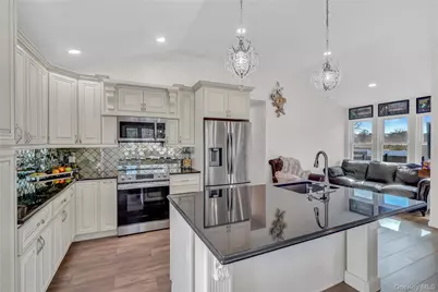 36 Studley Street, Brentwood, NY 11717 - Photo 8