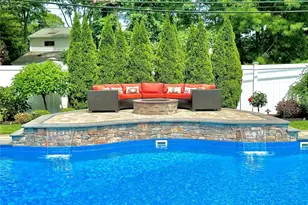 17 Erita Ln, Smithtown, NY 11787 - Photo 6