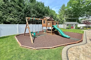 17 Erita Ln, Smithtown, NY 11787 - Photo 12