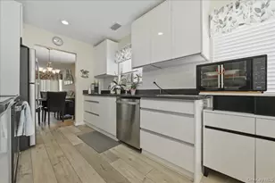 31 Stanford Ct, Wantagh, NY 11793 - Photo 6