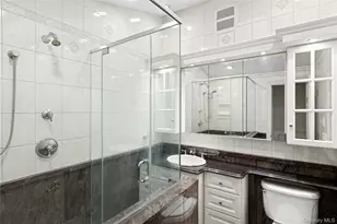 922 Leeds Dr, North Bellmore, NY 11710 - Photo 20