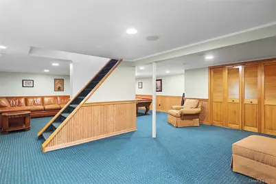 922 Leeds Drive, North Bellmore, NY 11710 - Photo 22