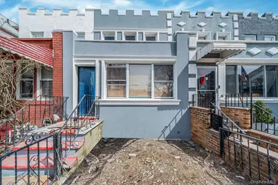 25-17 McIntosh Street, East Elmhurst, NY 11369 - Photo 2