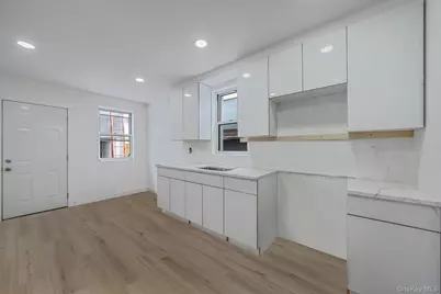 25-17 McIntosh Street, East Elmhurst, NY 11369 - Photo 6