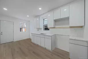 25-17 McIntosh St, East Elmhurst, NY 11369 - Photo 6