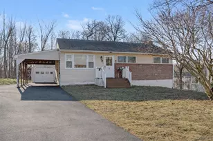 9 Hillside Terrace, Monroe, NY 10950 - Photo 2