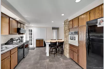 749 Eatontown Road, Port Jervis, NY 12771 - Photo 24