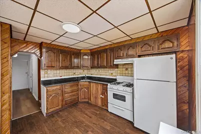 976 Sackett Avenue, Bronx, NY 10462 - Photo 6