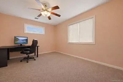 227 Colony Street, West Hempstead, NY 11552 - Photo 24