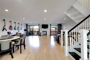 17 John Bean Ct, Port Washington, NY 11050 - Photo 2