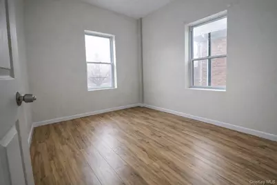 14516 110th Avenue, Jamaica, NY 11435 - Photo 10