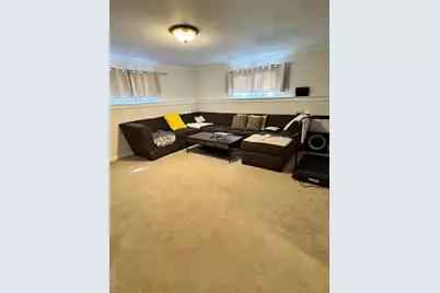 40 Willets Drive, Syosset, NY 11791 - Photo 18