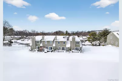 2003 Regent, Mount Kisco, NY 10549 - Photo 46