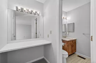 2003 Regent, Mount Kisco, NY 10549 - Photo 32