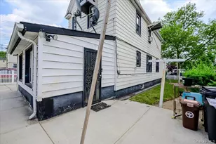 140-19 Foch Blvd, Jamaica, NY 11436 - Photo 20