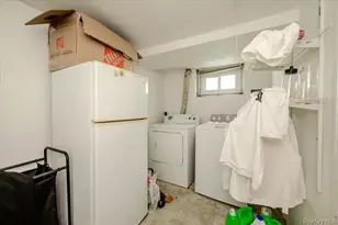 140-19 Foch Blvd, Jamaica, NY 11436 - Photo 16