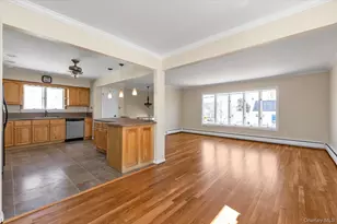 2310 Willow St, Wantagh, NY 11793 - Photo 8