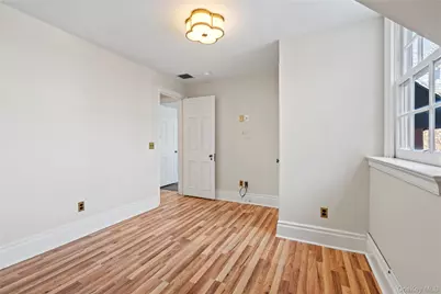 203 Store Hill Road, Old Westbury, NY 11568 - Photo 22