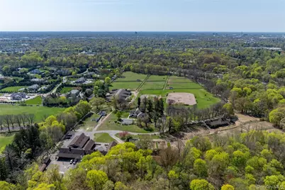 203 Store Hill Road, Old Westbury, NY 11568 - Photo 42