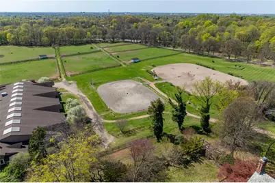 203 Store Hill Road, Old Westbury, NY 11568 - Photo 48