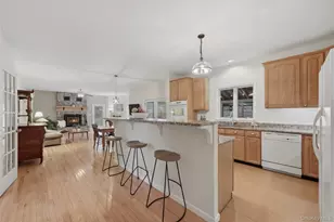 580 Oscawana Lake Rd, Putnam Valley, NY 10579 - Photo 14