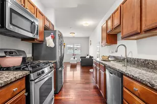 330 Maple Ave, Westbury, NY 11590 - Photo 10