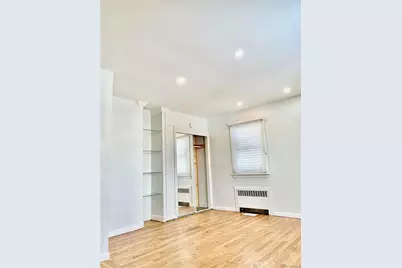 336 Scranton Avenue, Lynbrook, NY 11563 - Photo 8