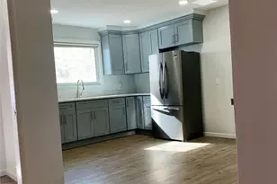 336 Scranton Ave, Lynbrook, NY 11563 - Photo 14