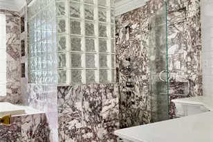 336 Scranton Ave, Lynbrook, NY 11563 - Photo 4