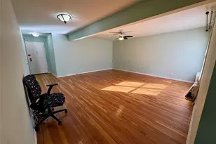 224-24 Union Tpke, Oakland Gardens, NY 11364 - Photo 4