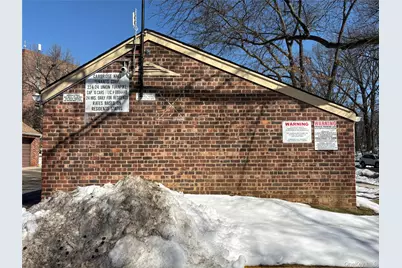 22424 Union Turnpike #4A, Oakland Gardens, NY 11364 - Photo 16