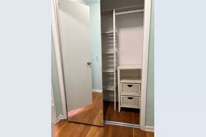 22424 Union Turnpike #4A, Oakland Gardens, NY 11364 - Photo 6