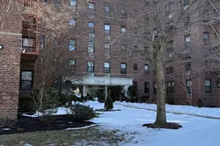 224-24 Union Tpke, Oakland Gardens, NY 11364 - Photo 12