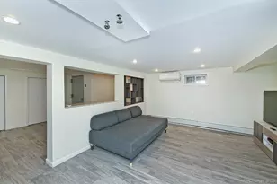 222-03 Kingsbury Ave, Bayside, NY 11364 - Photo 26