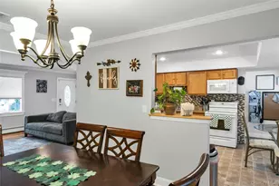 362 Easton St, Ronkonkoma, NY 11779 - Photo 10