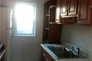 202 Ann St, Newburgh, NY 12550 - Photo 4