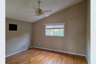 25 Fuller Street, Dix Hills, NY 11746 - Photo 20