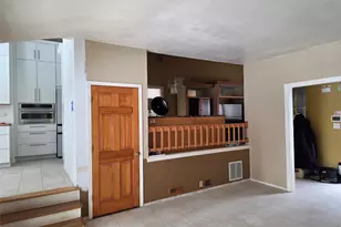 25 Fuller St, Dix Hills, NY 11746 - Photo 10